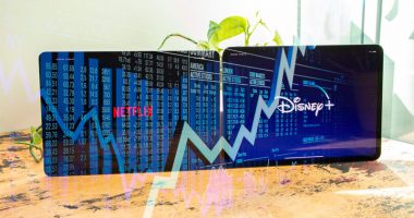 top video streaming stocks to buy