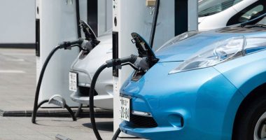 electric vehicle stocks to buy