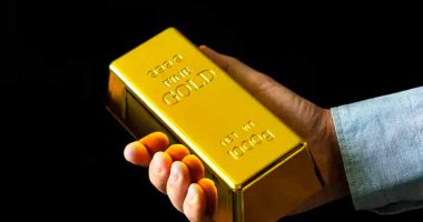 what stocks to buy today gold stocks